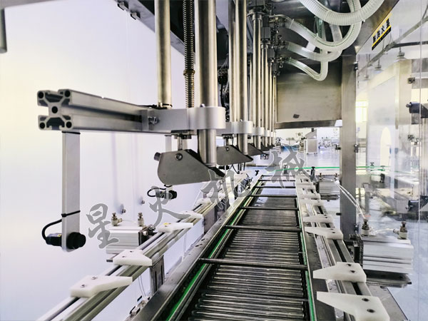 25L����Һ�w�ԄӷQ�ع��b�C